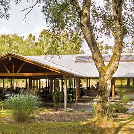 Der Lobby-Eingang von außen